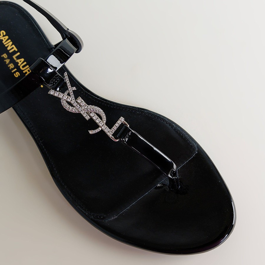 Women Saint Laurent Flats | Cassandre Flat Sandals