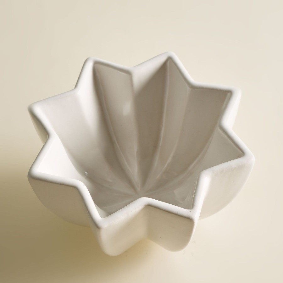 Home Ecru | White Mini Star Bowl