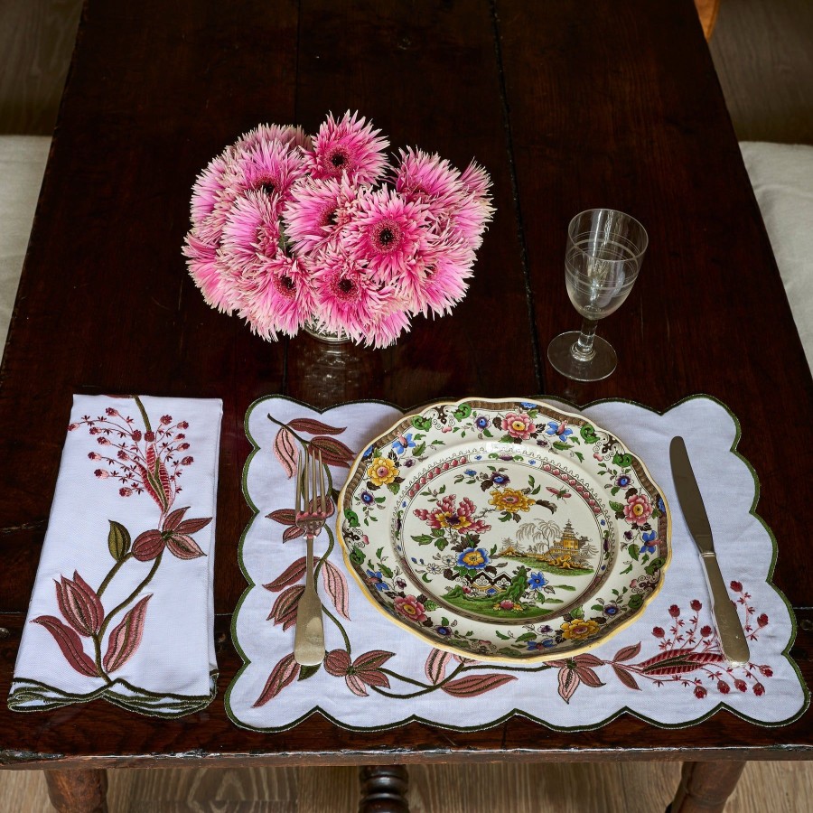 Home Casamota | Tulip Scallop Placemats