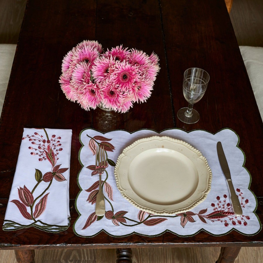 Home Casamota | Tulip Scallop Placemats