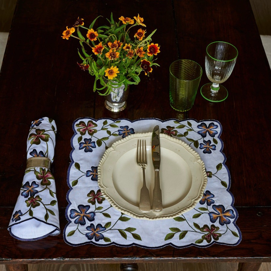 Home Casamota | Clover Leaf Napkins