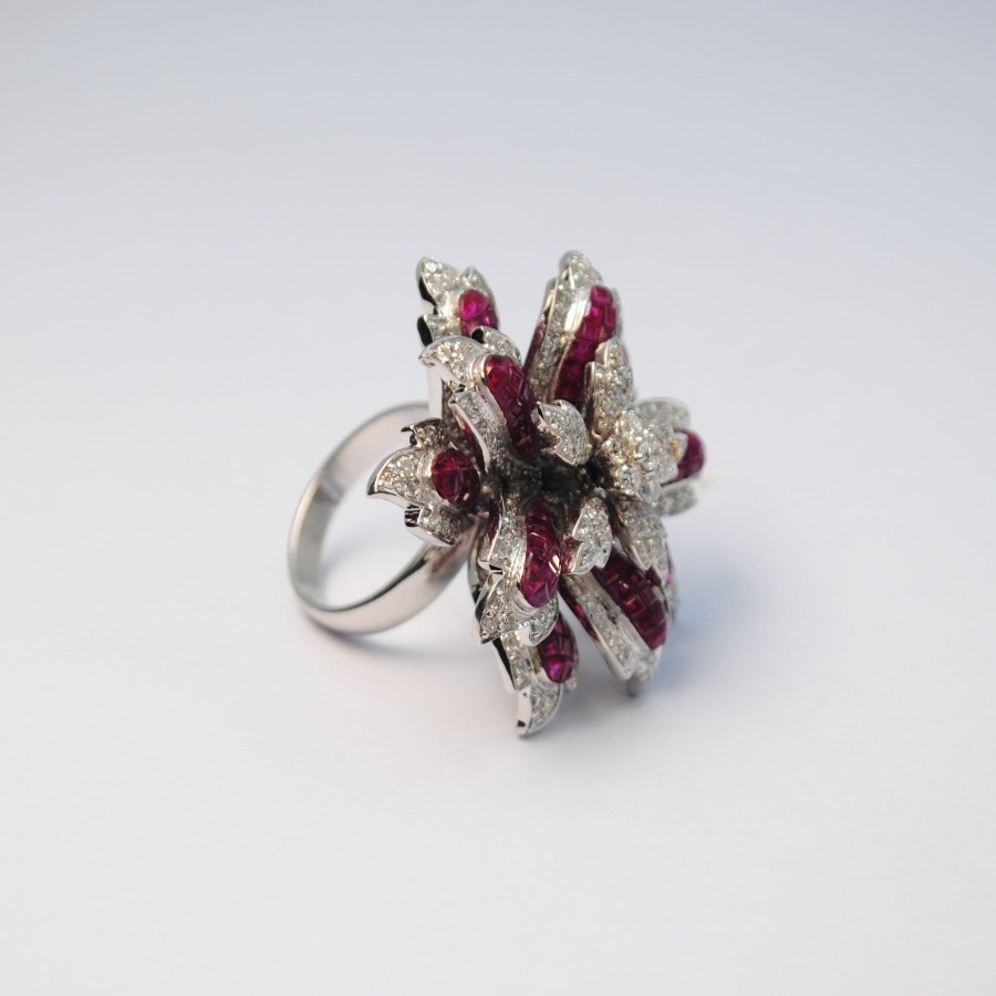 Women Estaa Fine Jewellery | Crimson Petal Flower Ring